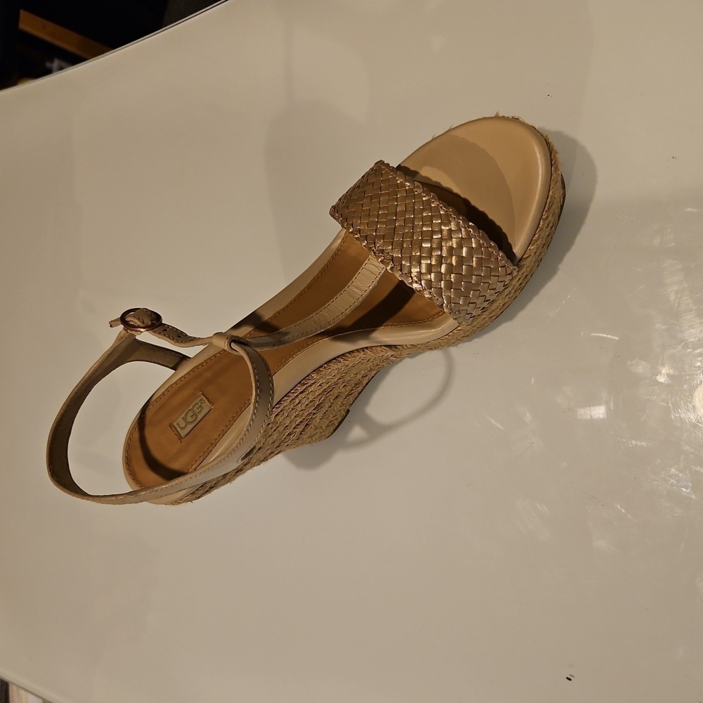 UGG wedge espadrille sandals - Picture 9 of 11